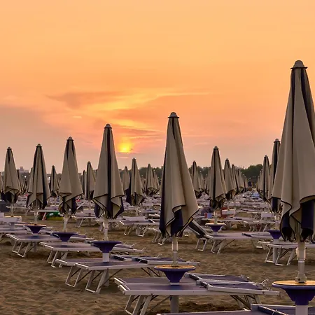 Appartement A Suitable Apartment In Bibione By Beahost Rentals *